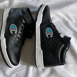 Men’s champion leather sneakers brand new without tags.